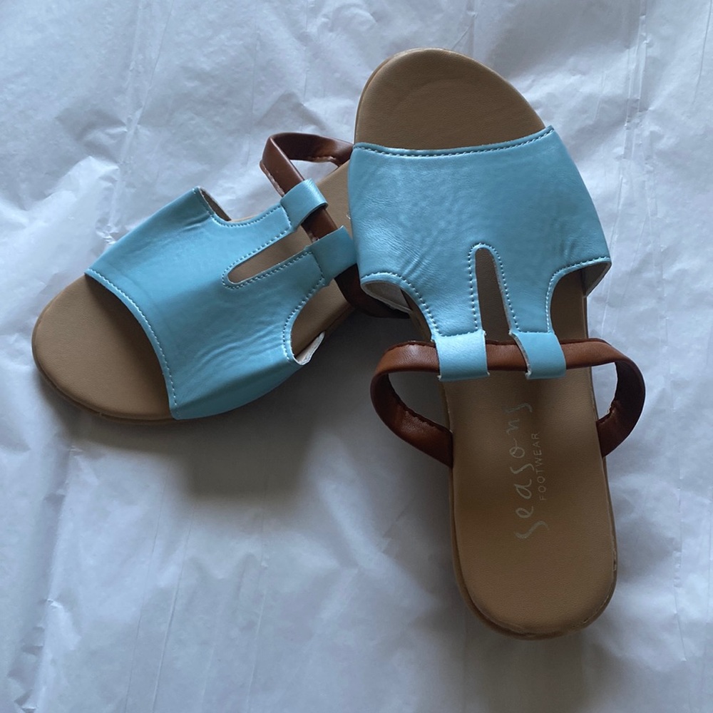 Seasons Footwear